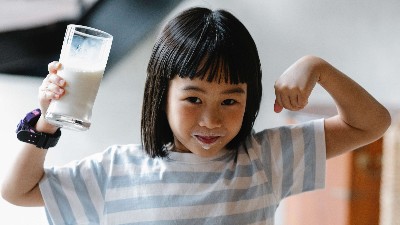 J9���ţ�ţ�̻����ױ�������ϲ���������У�